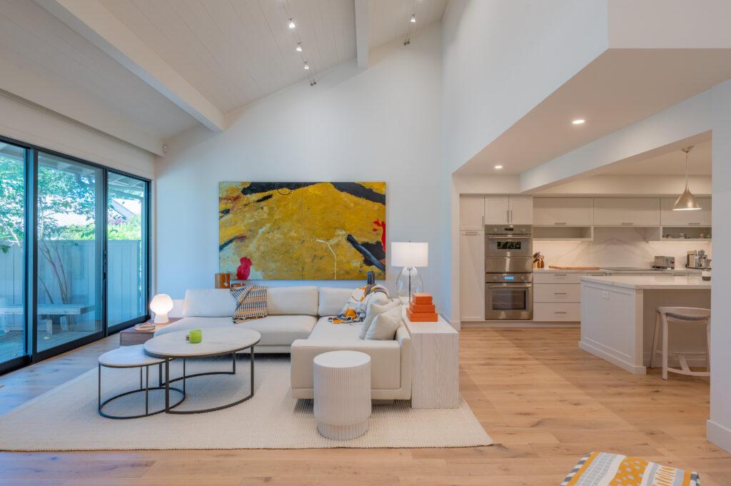 Chic Contemporary Condo